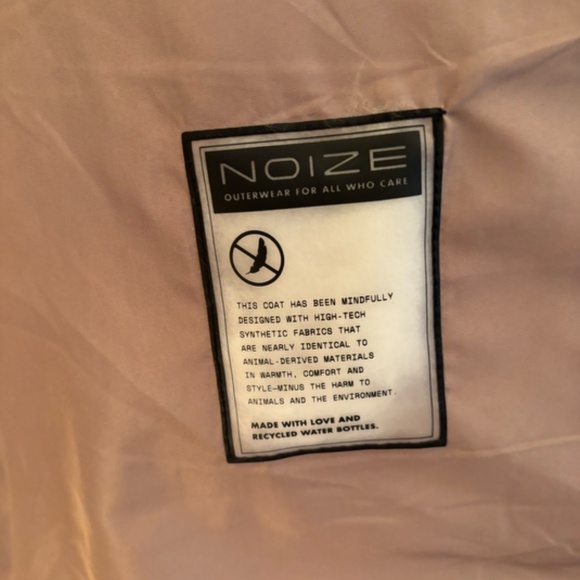 NWT Noize Bonita Short Length Puffer - Picture 12 of 16